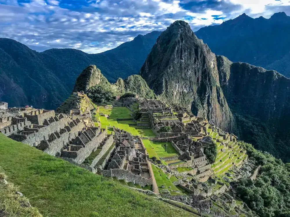 machu picchu elevation -travel guide voyage